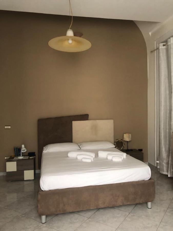 Villa Sofia E Sveva Napels Buitenkant foto